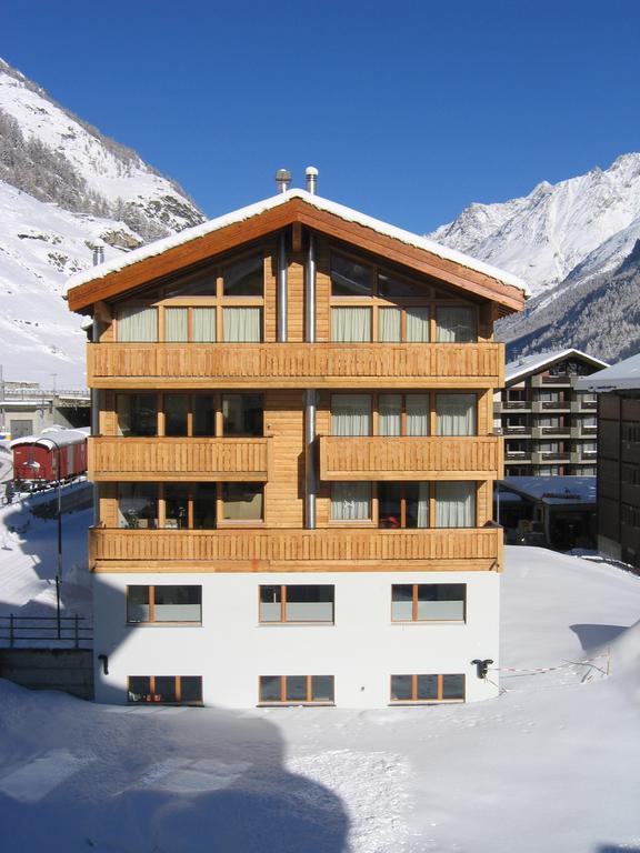 Turuwang Apartment Zermatt Bagian luar foto