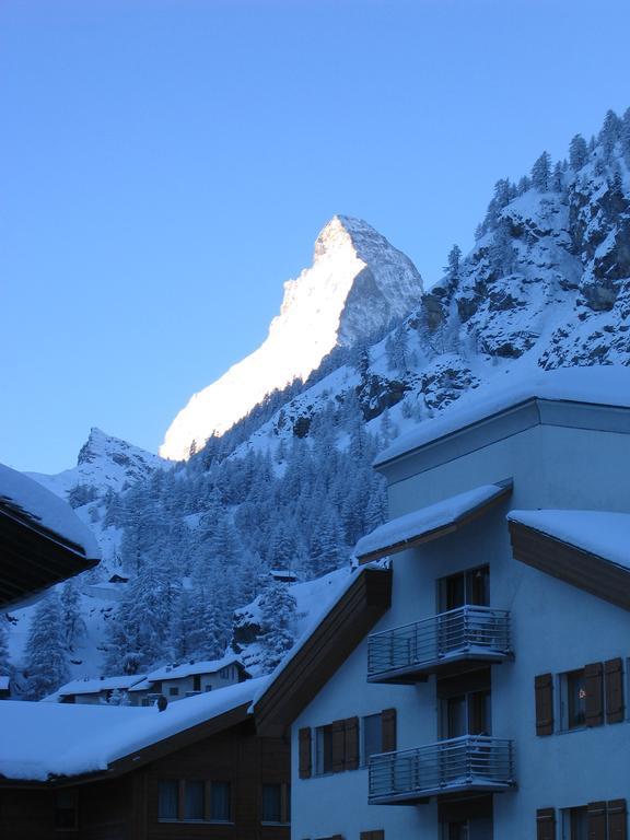 Turuwang Apartment Zermatt Bagian luar foto